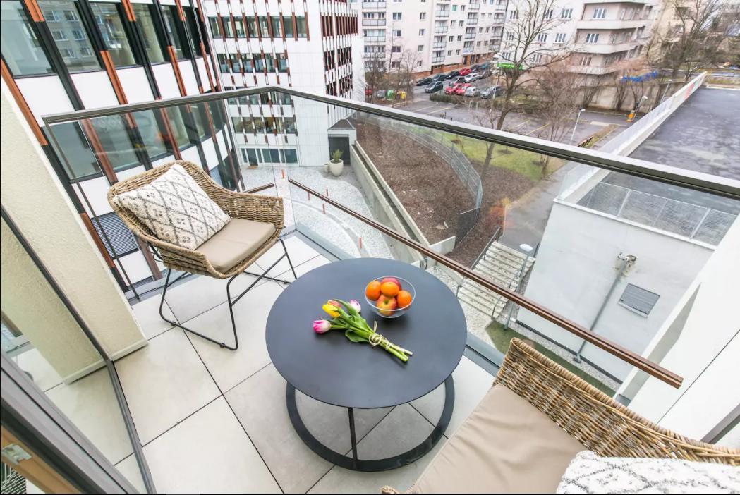 Flawless Apartments Pod Dekankou ปราก ภายนอก รูปภาพ