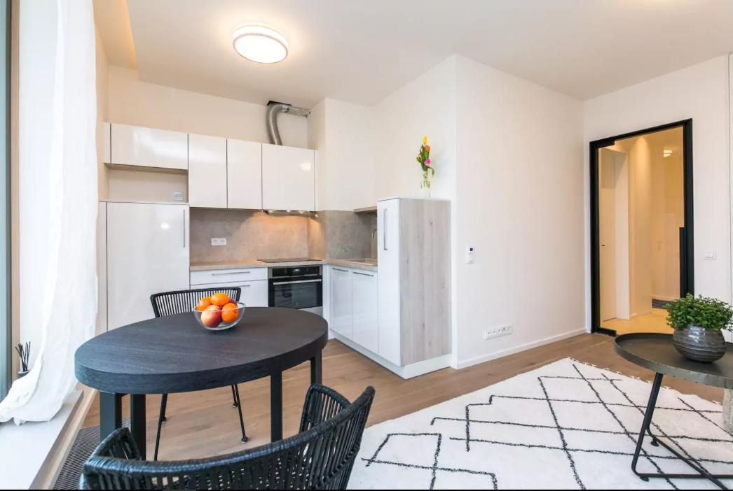 Flawless Apartments Pod Dekankou ปราก ภายนอก รูปภาพ